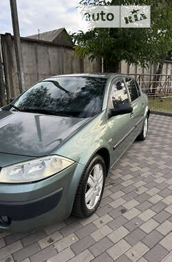 Седан Renault Megane 2004 в 