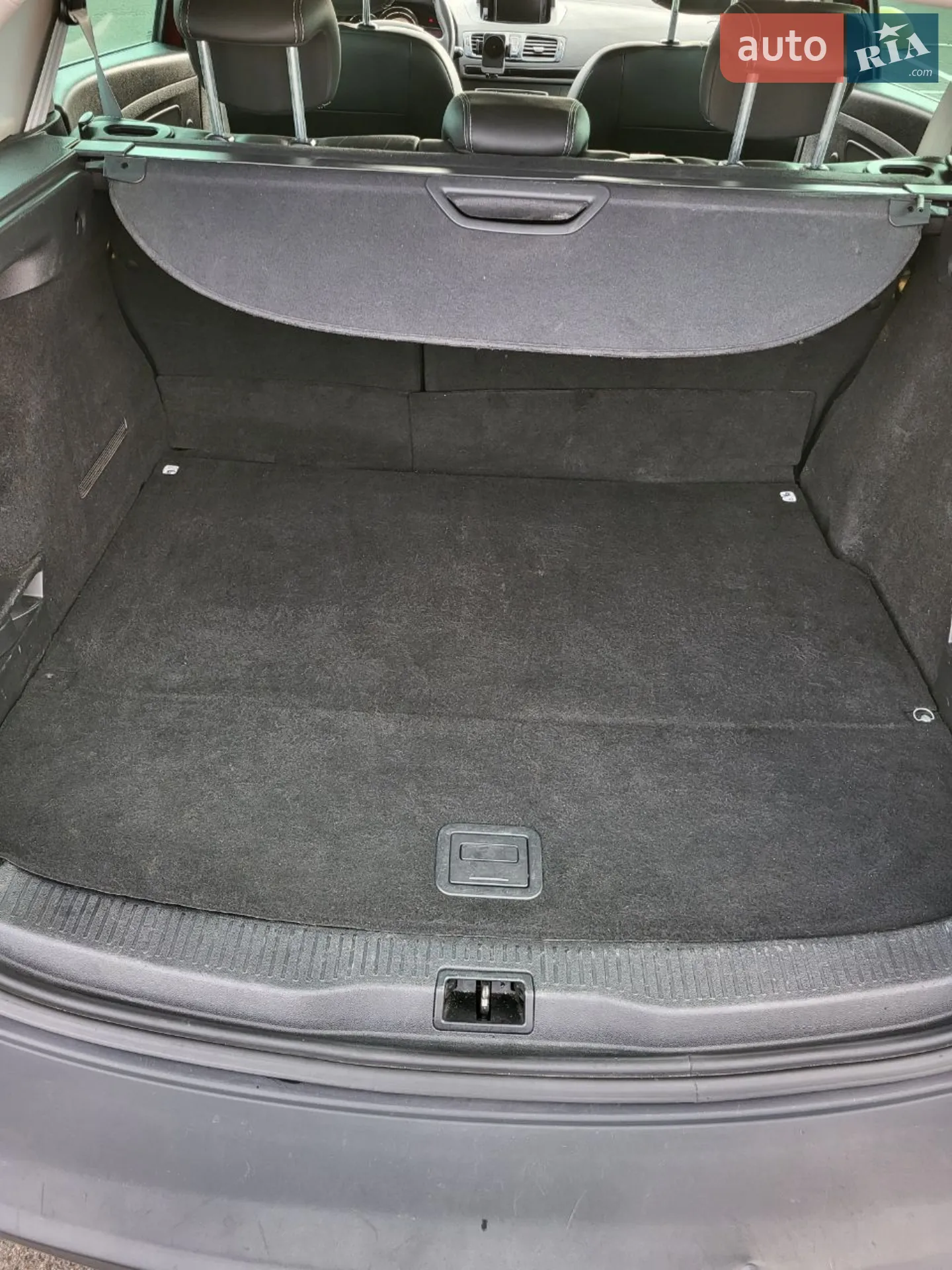 2012 Renault Megane - мініатюра 41