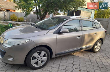 Универсал Renault Megane 2010 в 