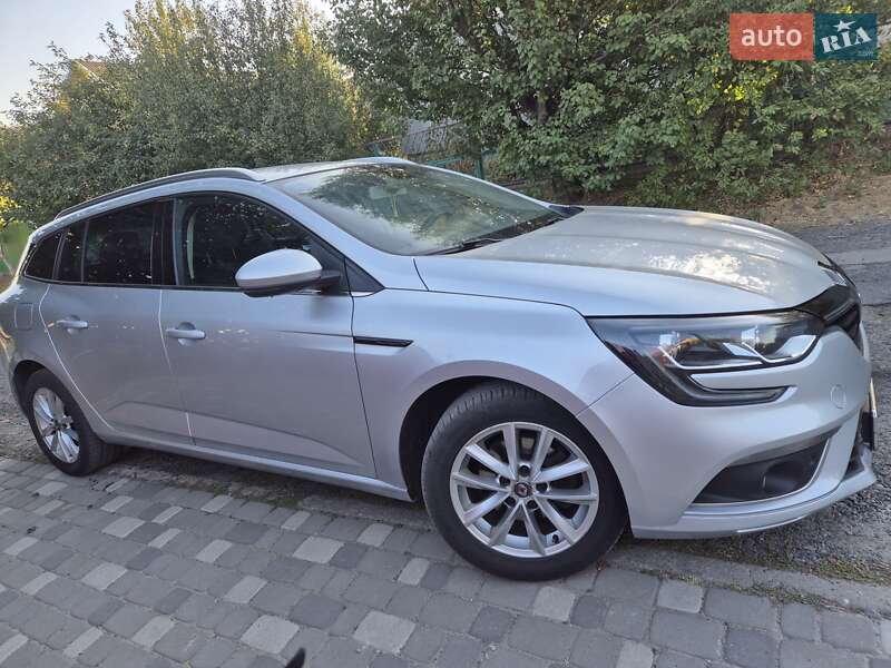 Универсал Renault Megane 2016 в Полтаве
