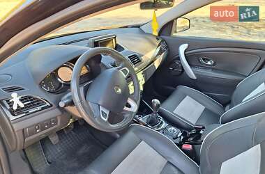 Универсал Renault Megane 2012 в 