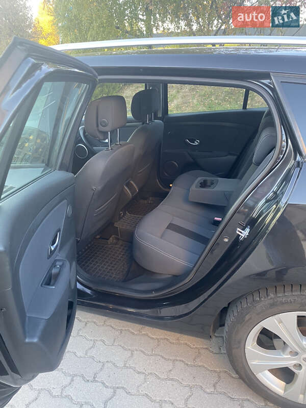 Универсал Renault Megane 2010 в Львове