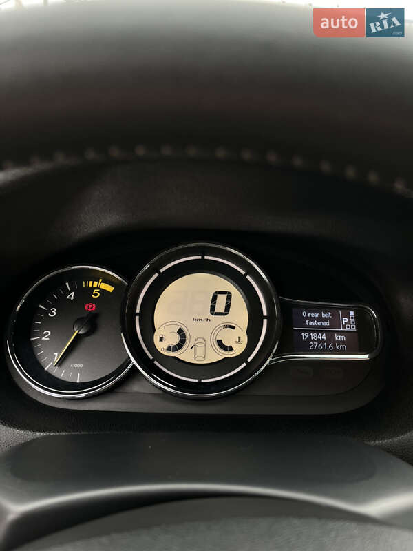 Купе Renault Megane 2011 в Чернівцях