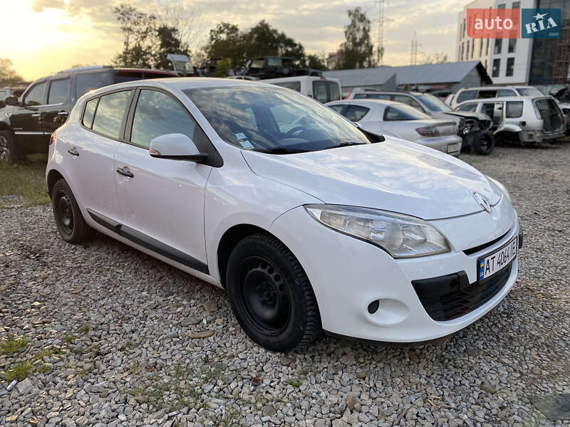Хэтчбек Renault Megane 2010 в Ивано-Франковске