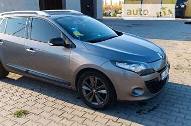 Универсал Renault Megane 2011 в 