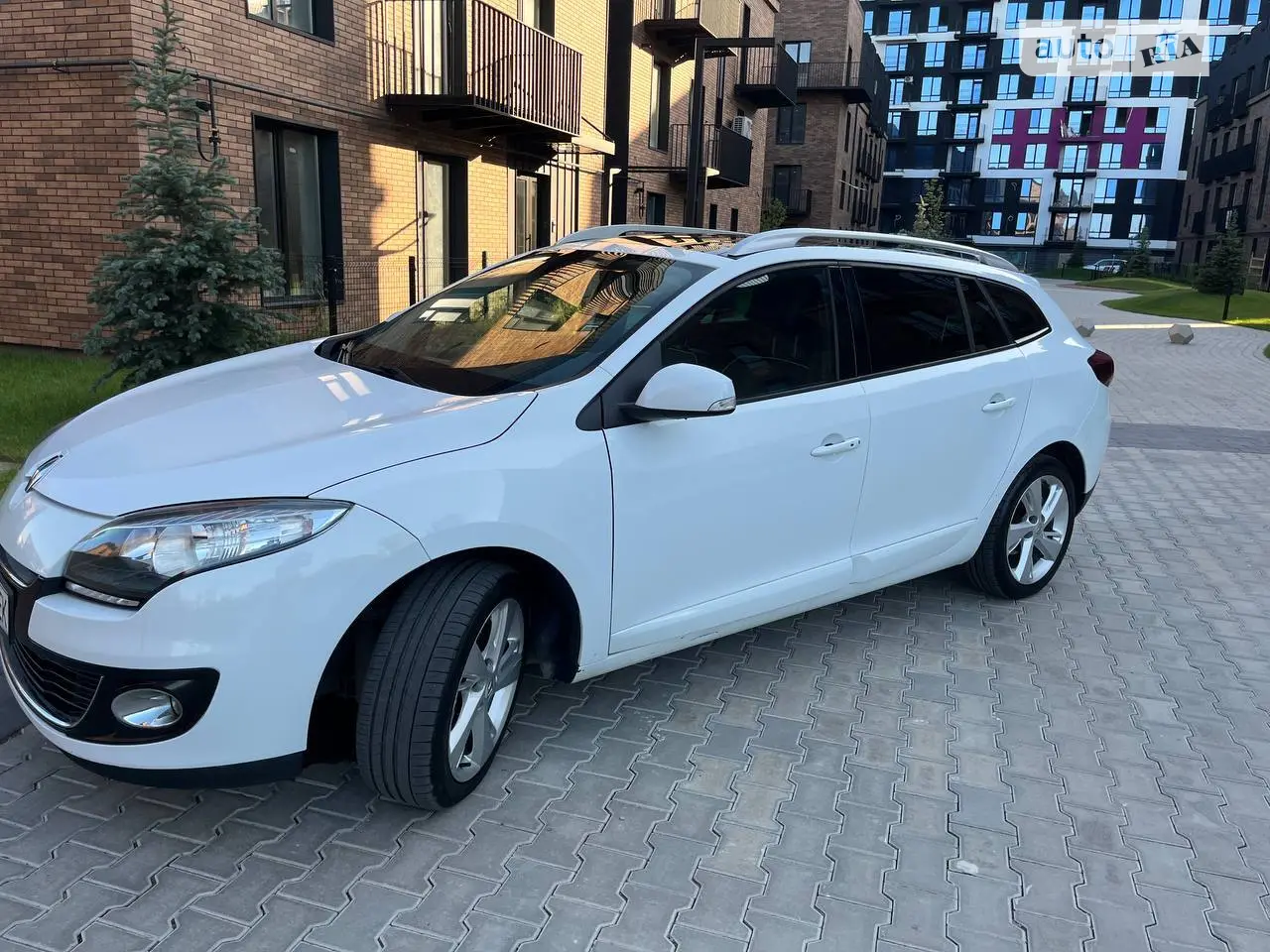 2013 Renault Megane - мініатюра 14