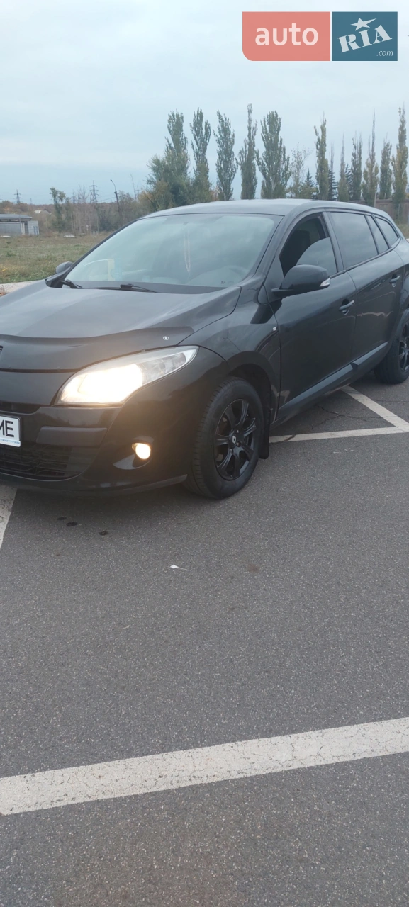 2010 Renault Megane - мініатюра 27