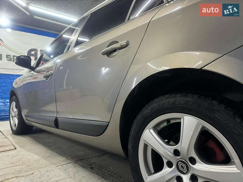 Універсал Renault Megane 2012 в Тернополі