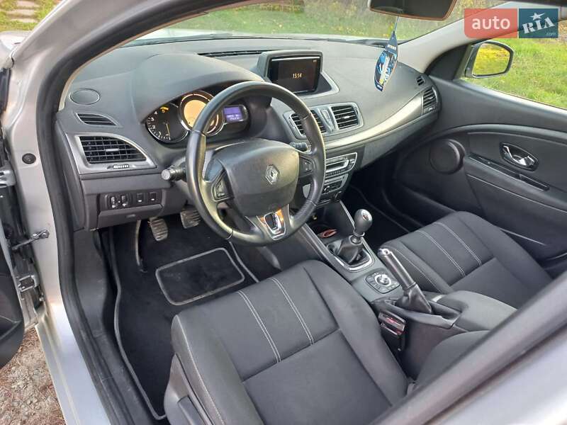 Універсал Renault Megane 2014 в Мурованих Курилівцях