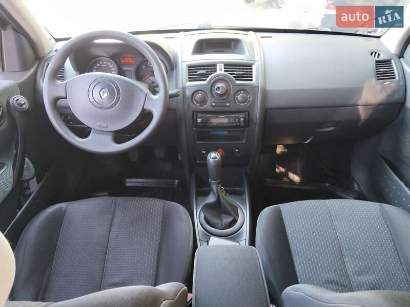 Седан Renault Megane 2004 в Подольске фото 4 Седан Renault Megane 2004 в Подольске