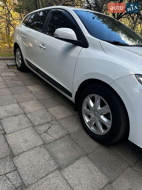 Універсал Renault Megane 2015 в Світловодську