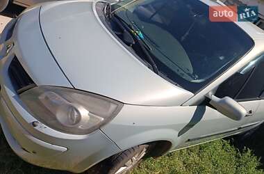 Хэтчбек Renault Megane 2005 в Днепре