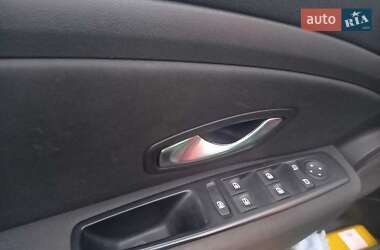 Универсал Renault Megane 2011 в 