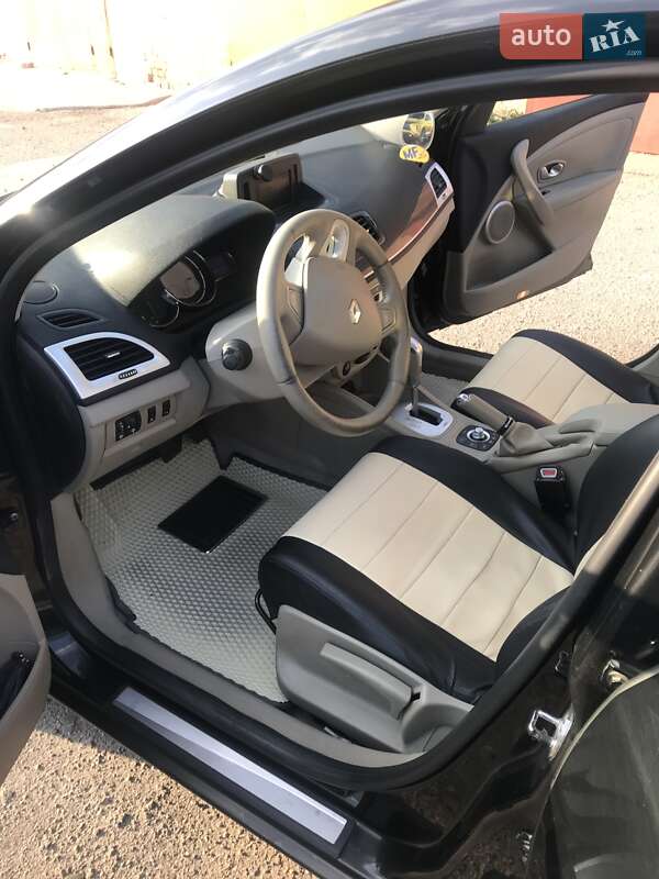 Универсал Renault Megane 2010 в Мироновке