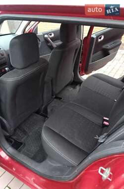 Универсал Renault Megane 2005 в 
