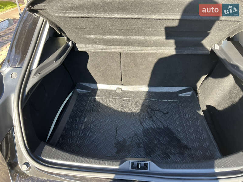 Хэтчбек Renault Megane 2009 в Николаеве фото 37 Хэтчбек Renault Megane 2009 в Николаеве