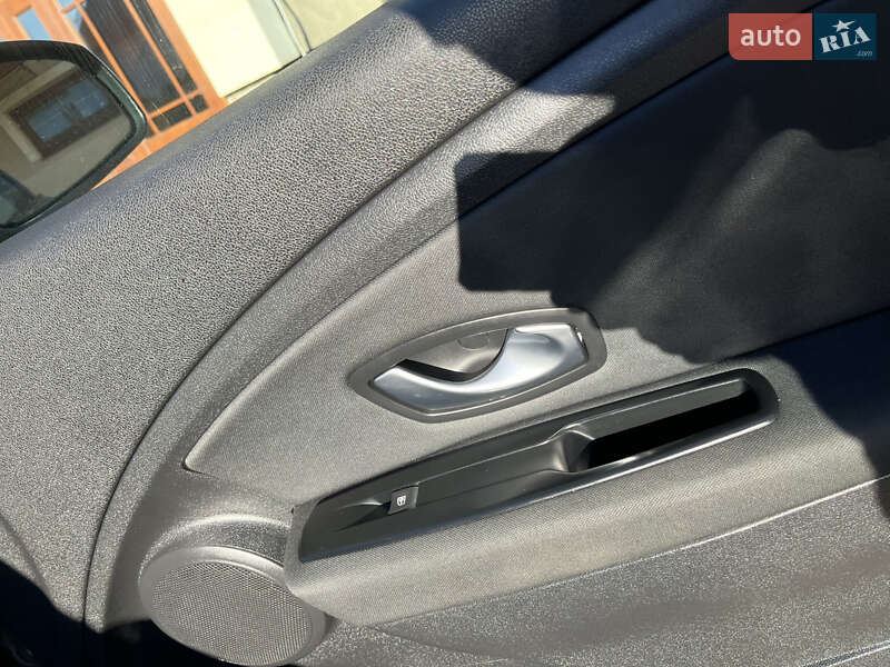 Хэтчбек Renault Megane 2009 в Николаеве фото 42 Хэтчбек Renault Megane 2009 в Николаеве