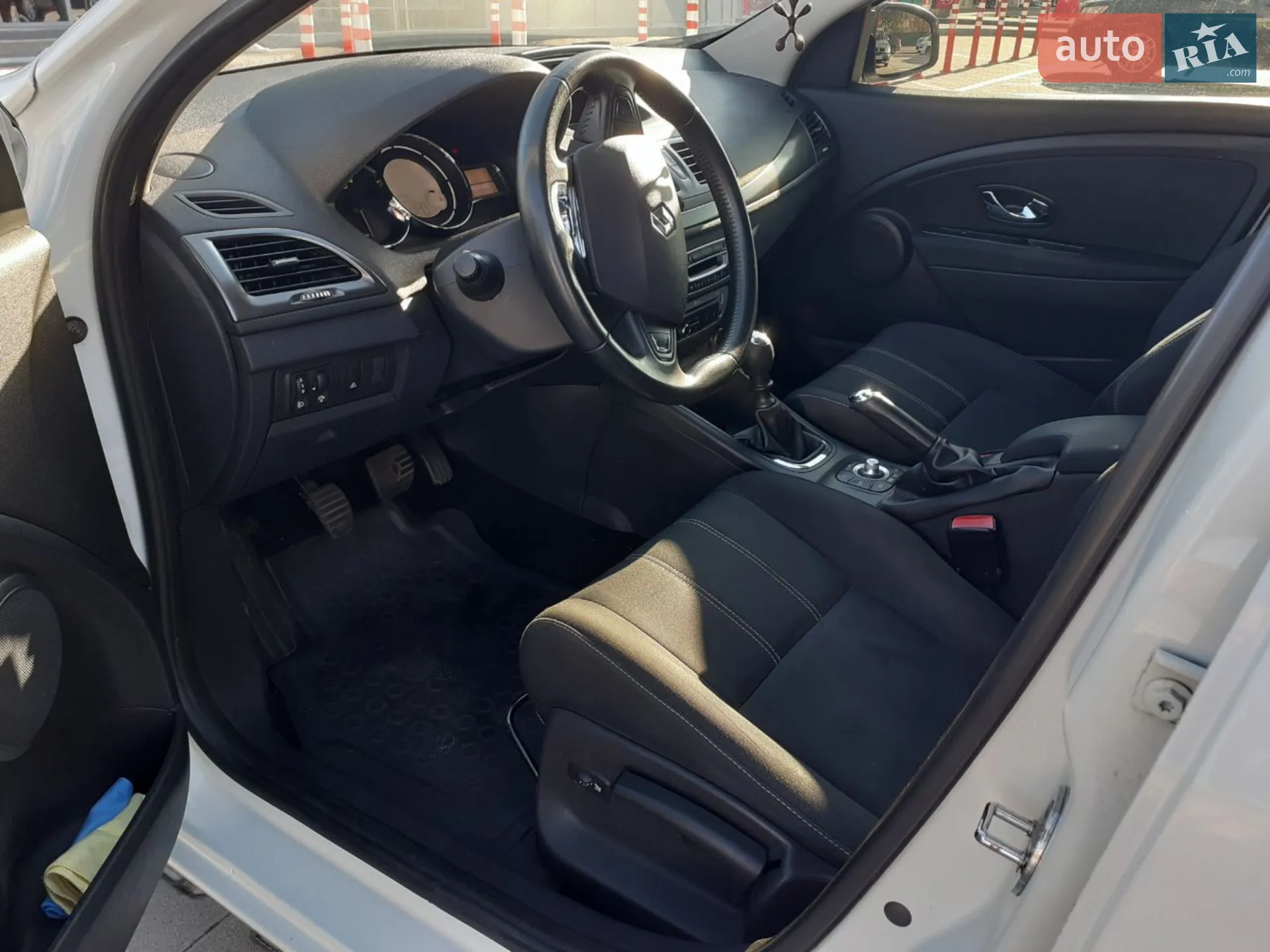 2014 Renault Megane - мініатюра 9