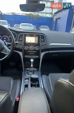 Седан Renault Megane 2021 в 