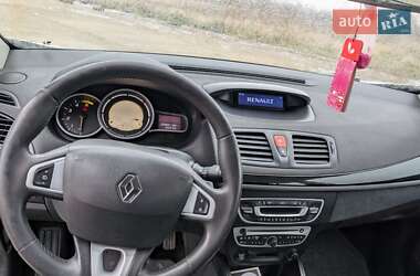 Универсал Renault Megane 2011 в 