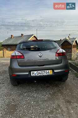 Хэтчбек Renault Megane 2011 в Черновцах