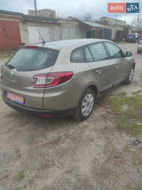 Универсал Renault Megane 2011 в Александрие фото 2 Универсал Renault Megane 2011 в Александрие