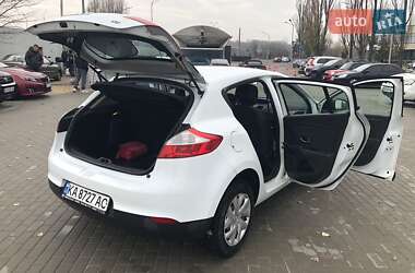 Хэтчбек Renault Megane 2014 в Киеве