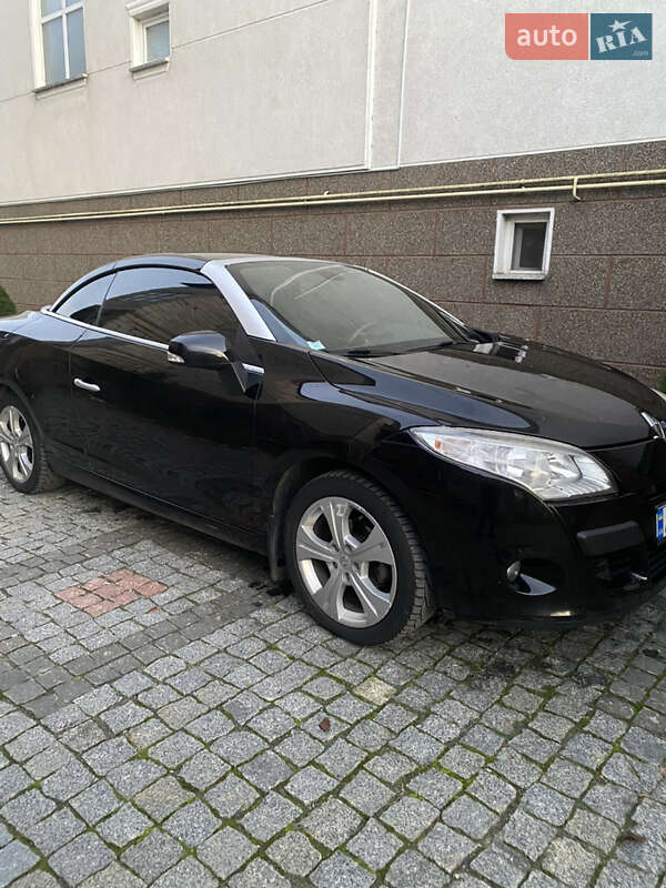 Кабриолет Renault Megane 2011 в Хусте