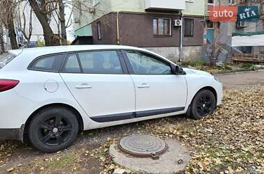Универсал Renault Megane 2011 в 