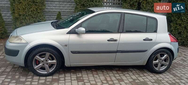 Хэтчбек Renault Megane 2004 в Золочеве