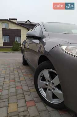 Универсал Renault Megane 2010 в Решетиловке