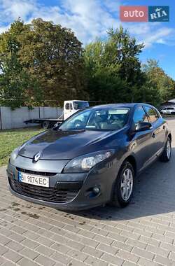 Хэтчбек Renault Megane 2011 в Глобине