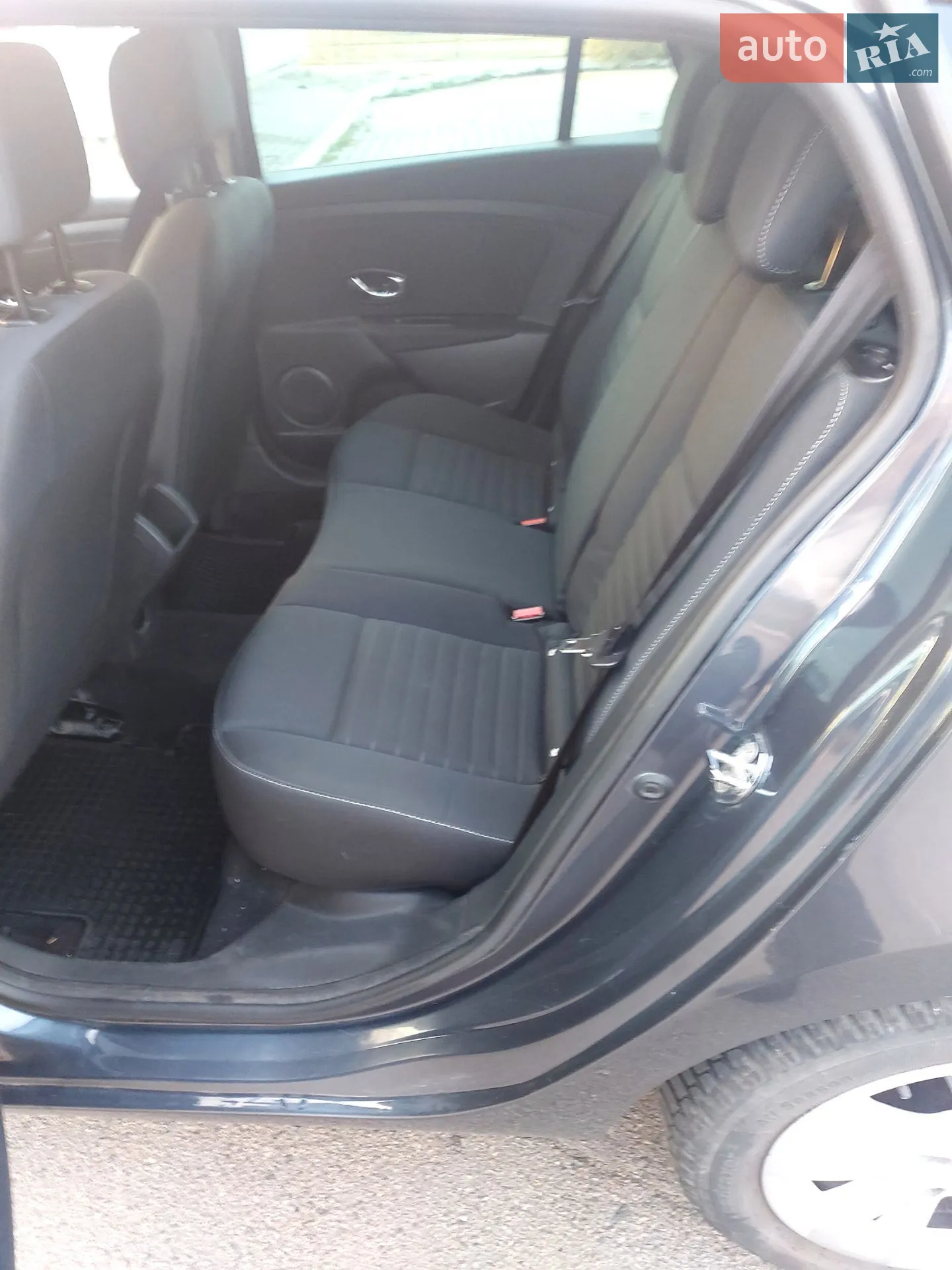 2015 Renault Megane - мініатюра 12