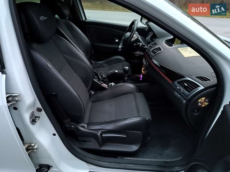 Універсал Renault Megane 2011 в Кореці