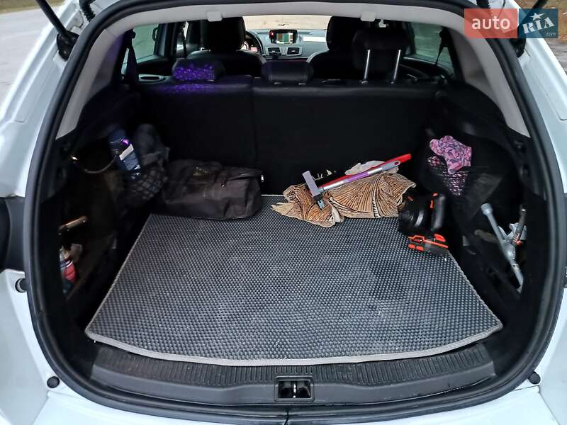 Універсал Renault Megane 2011 в Кореці