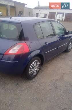 Седан Renault Megane 2003 в Камне-Каширском