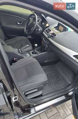 Универсал Renault Megane 2010 в 