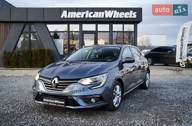 Хетчбек Renault Megane 2017 в Чернівцях