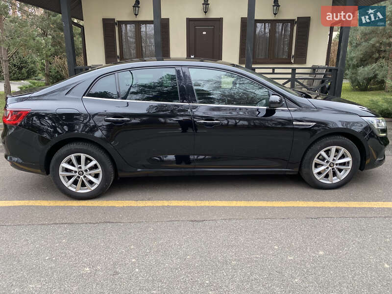 Седан Renault Megane 2019 в Киеве фото 4 Седан Renault Megane 2019 в Киеве