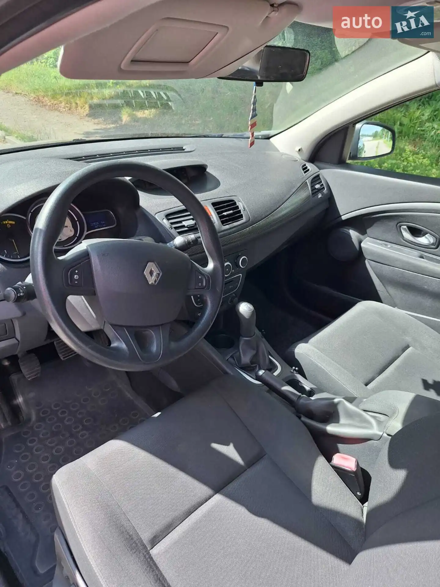 2010 Renault Megane - мініатюра 7