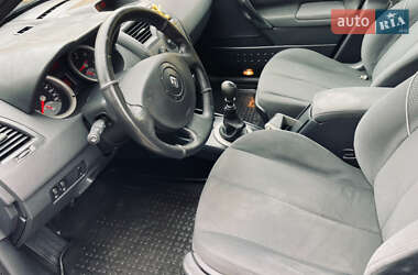 Универсал Renault Megane 2004 в 