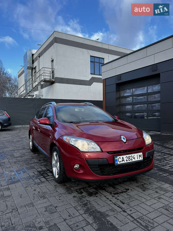Універсал Renault Megane 2011 в Черкасах