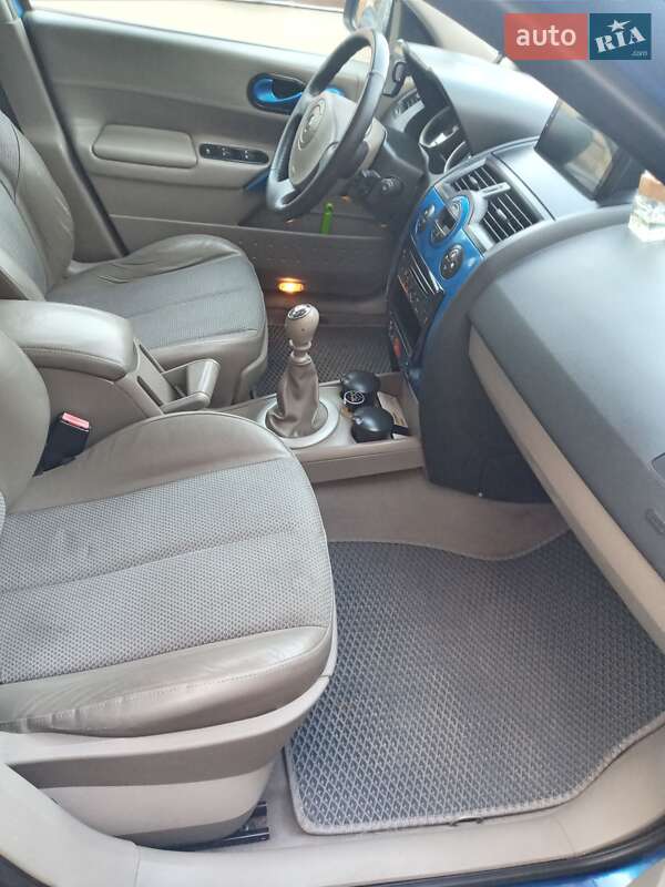 Универсал Renault Megane 2005 в Николаеве фото 33 Универсал Renault Megane 2005 в Николаеве