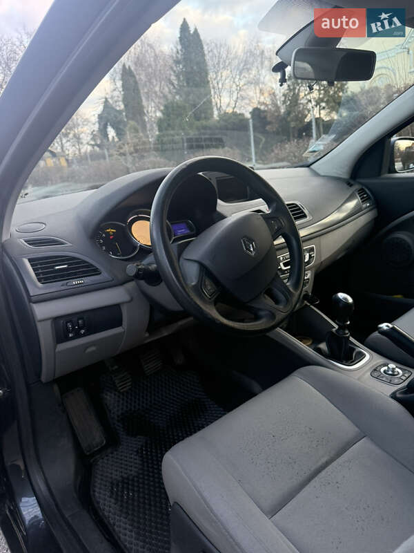 Хэтчбек Renault Megane 2010 в Фастове