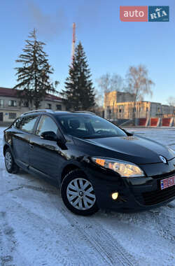 Универсал Renault Megane 2010 в Валках