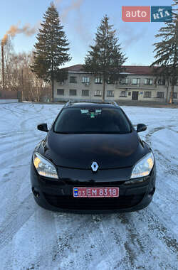 Универсал Renault Megane 2010 в Валках