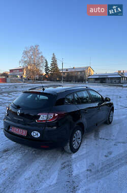 Универсал Renault Megane 2010 в Валках