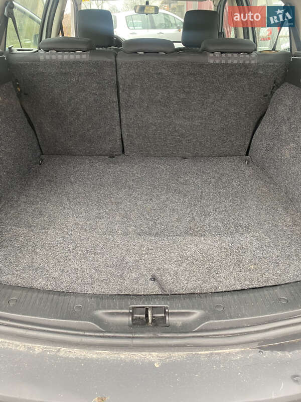 Универсал Renault Megane 2008 в Ровно фото 10 Универсал Renault Megane 2008 в Ровно