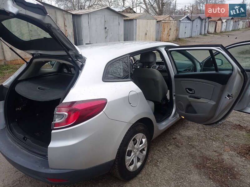 Универсал Renault Megane 2009 в Одессе фото 4 Универсал Renault Megane 2009 в Одессе