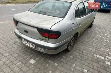 Седан Renault Megane 1998 в Львові